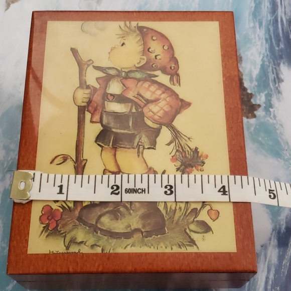 Music wood box jewelry. - Picture 3 of 6